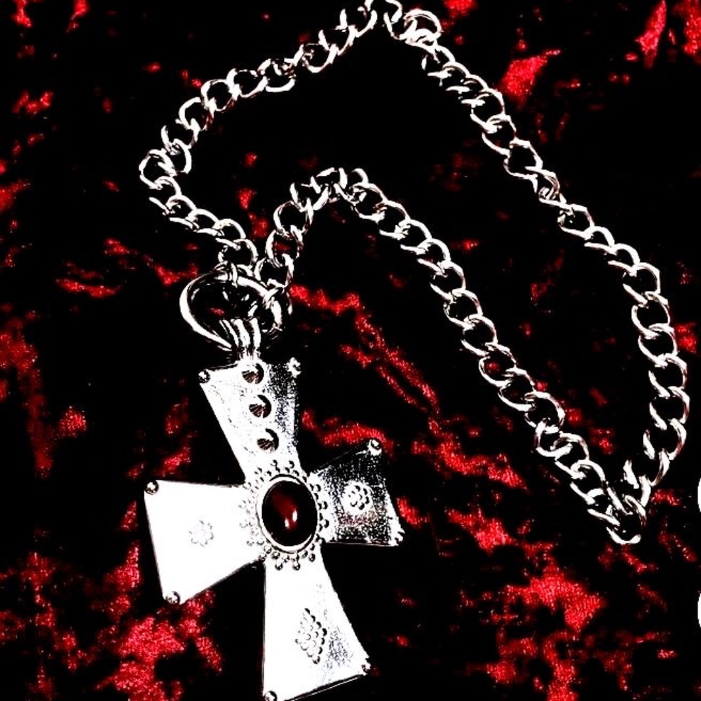 ❤️🖤